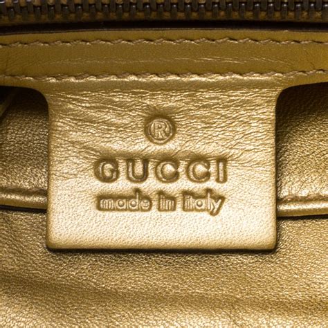 stemma gucci falso|gucci handbags false.